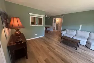 2100 W Beach Dr, Panama City, FL 32401 - Photo 1