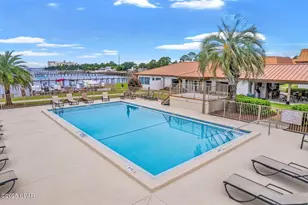 2100 W Beach Dr, Panama City, FL 32401 - Photo 17