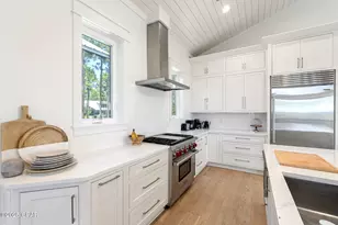 7507 Loon's Call Ln, Panama City Beach, FL 32413 - Photo 5