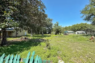 5491 Brown St, Graceville, FL 32440 - Photo 3