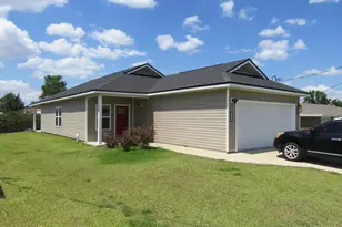 2811 N Panama Ave, Panama City, FL 32405 - Photo 1