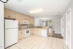 3105 Downy Branch Ln, Lynn Haven, FL 32444 - Photo 7