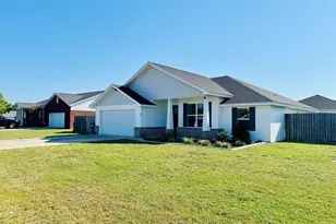 425 Shadecrest Dr, Panama City, FL 32404 - Photo 3