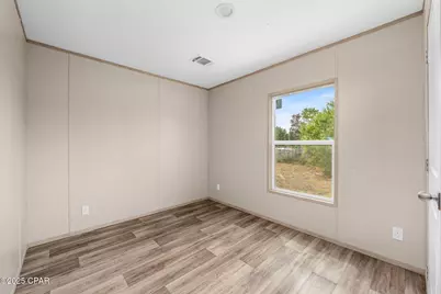 6420 Oakenshaw Dr Drive, Youngstown, FL 32466 - Photo 7