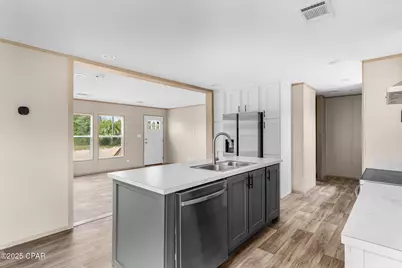 6420 Oakenshaw Dr Drive, Youngstown, FL 32466 - Photo 11