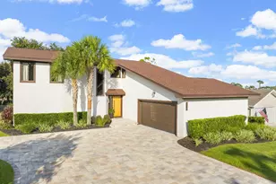 134 Marlin Cir, Panama City Beach, FL 32408 - Photo 1