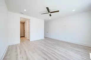 7213 N Lagoon Dr, Panama City, FL 32408 - Photo 15