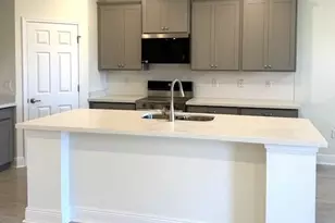 213 Lake Merial Blvd, Panama City, FL 32409 - Photo 3