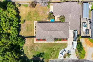 1016 W 12th St, Panama City, FL 32401 - Photo 5