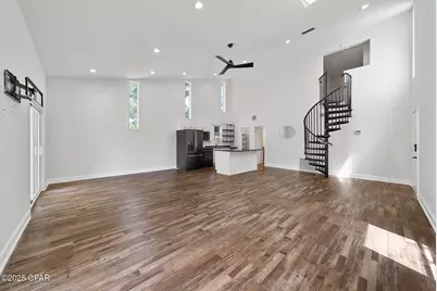 1016 W 12th Street, Panama City, FL 32401 - Photo 11
