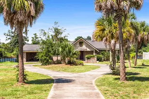 1803 E 9th St, Lynn Haven, FL 32444 - Photo 7