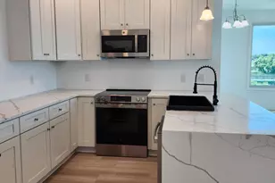 300 Penny Ct, Panama City, FL 32401 - Photo 11