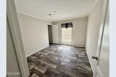 1818 Kaham Lane, Grand Ridge, FL 32442 - Photo 17