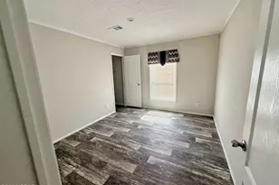 1818 Kaham Ln, Grand Ridge, FL 32442 - Photo 17