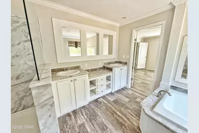 1818 Kaham Lane, Grand Ridge, FL 32442 - Photo 15