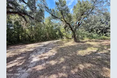 1818 Kaham Lane, Grand Ridge, FL 32442 - Photo 25