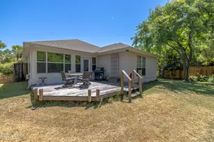 809 Jr Arnold Ct, Panama City Beach, FL 32407 - Photo 11