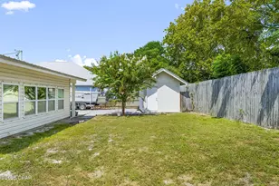 500 Pinetree Dr, Panama City Beach, FL 32413 - Photo 25