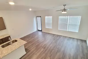 5893 Tyndall Pl, Panama City, FL 32404 - Photo 9