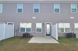 5893 Tyndall Pl, Panama City, FL 32404 - Photo 3