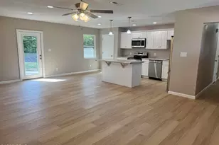 2933 Wildwood Cir, Marianna, FL 32448 - Photo 15