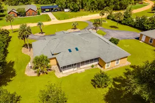 5239 Oak Dr, Marianna, FL 32446 - Photo 31