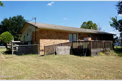 2071 Short Avenue, Sneads, FL 32460 - Photo 9