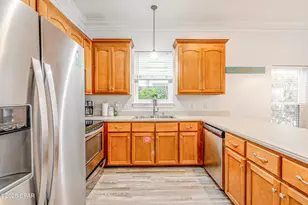 5310 Thomas Dr, Panama City Beach, FL 32408 - Photo 15