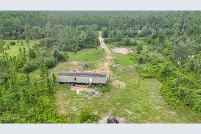 720 Highway 20, Youngstown, FL 32466 - Photo 7