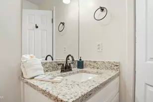 628 W Caladium Cir, Panama City Beach, FL 32413 - Photo 17