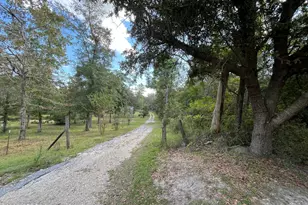 3731 Bull Run Ln Ln, Marianna, FL 32446 - Photo 3