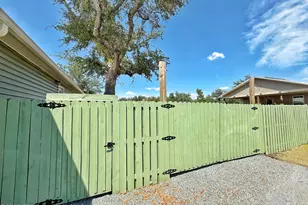 6589 Grand Oak Loop, Grand Ridge, FL 32442 - Photo 31