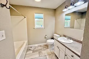 6589 Grand Oak Loop, Grand Ridge, FL 32442 - Photo 21