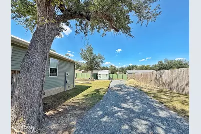 6589 Grand Oak Loop, Grand Ridge, FL 32442 - Photo 23