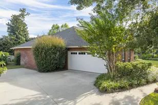 3262 Country Club Dr, Lynn Haven, FL 32444 - Photo 5