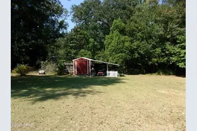 703 S Weeks Street, Bonifay, FL 32425 - Photo 43