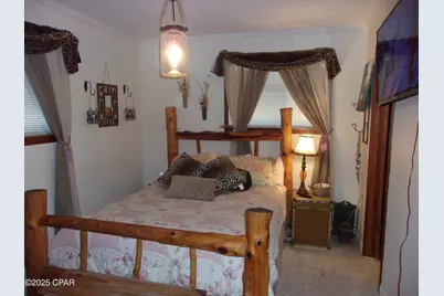 703 S Weeks Street, Bonifay, FL 32425 - Photo 13