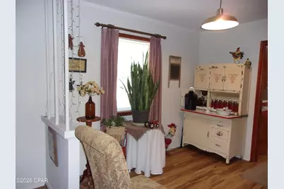 703 S Weeks Street, Bonifay, FL 32425 - Photo 5