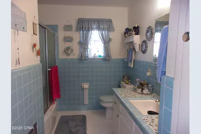 703 S Weeks Street, Bonifay, FL 32425 - Photo 21