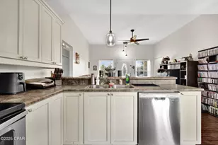 2733 Wakulla Ave, Panama City, FL 32405 - Photo 13