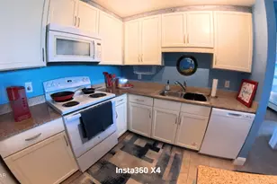 9902 S Thomas Dr, Panama City, FL 32408 - Photo 3