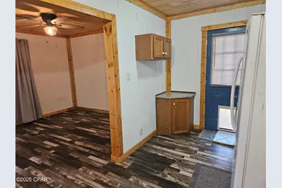 711 Heavener Lane, Southport, FL 32409 - Photo 7