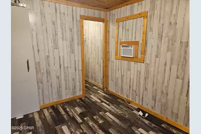 711 Heavener Lane, Southport, FL 32409 - Photo 11