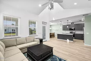 8686 Sand dollar Dr, Panama City Beach, FL 32413 - Photo 5