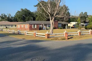 6920 Florida St, Grand Ridge, FL 32442 - Photo 1