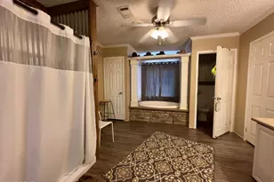 2660 Hwy 69, Grand Ridge, FL 32442 - Photo 25