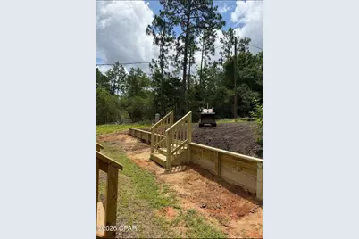 1065 Highlands Circle, Alford, FL 32420 - Photo 5