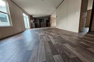 000 Apalachicola Ave, Alford, FL 32420 - Photo 11