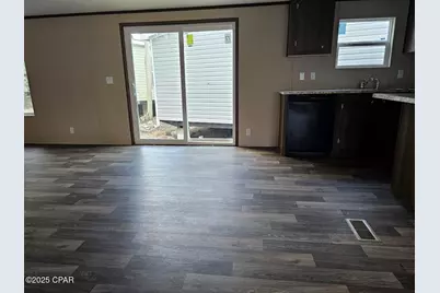 000 Apalachicola Avenue, Alford, FL 32420 - Photo 13