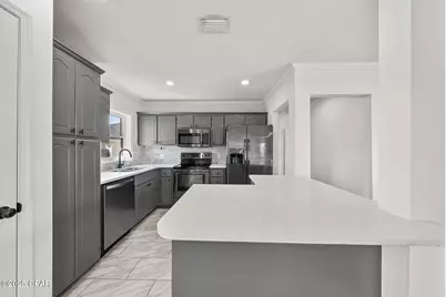 900 E 2nd Place, Panama City, FL 32401 - Photo 9